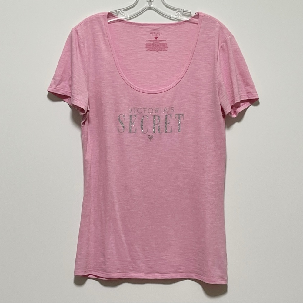 Victoria's Secret Fun Pink & silver Logo Design short sleeve scoop neck t-shirt